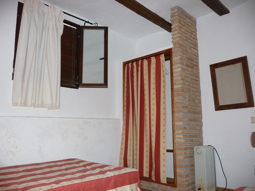 Casas La Piedra De Tiscar Villa Exterior photo